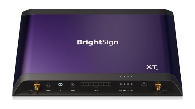 BrightSign XT2145, Frontansicht mit Anschlüssen